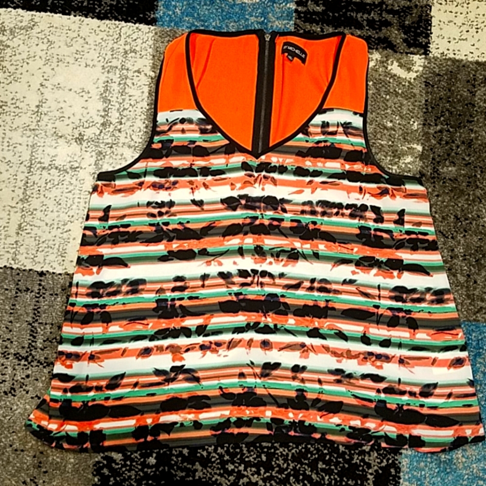Sleeveless blouse